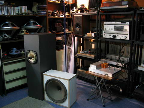lowther plug 2.jpg