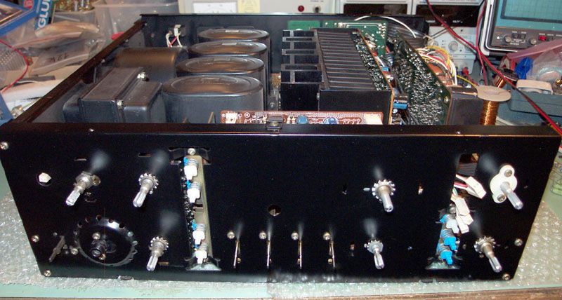 AU919_10.jpg