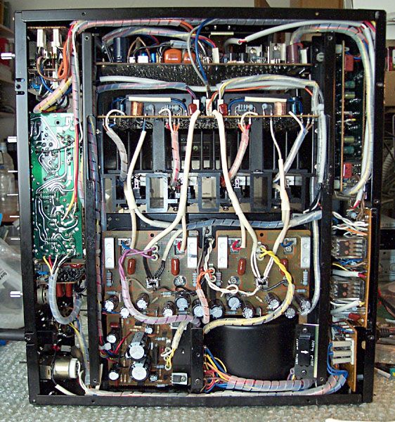 AU919_145.jpg