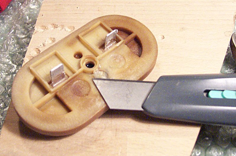 Oval_16.jpg