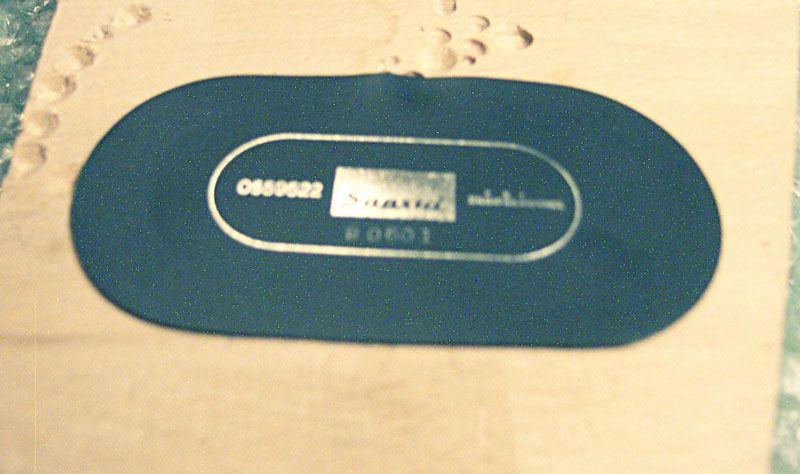 Oval_46.jpg