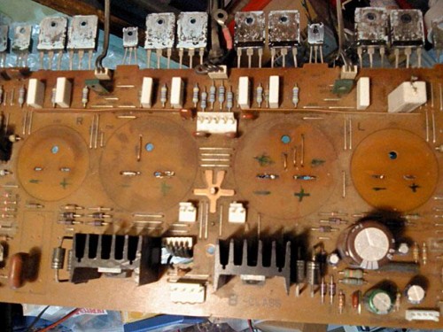 F830ES_64.jpg