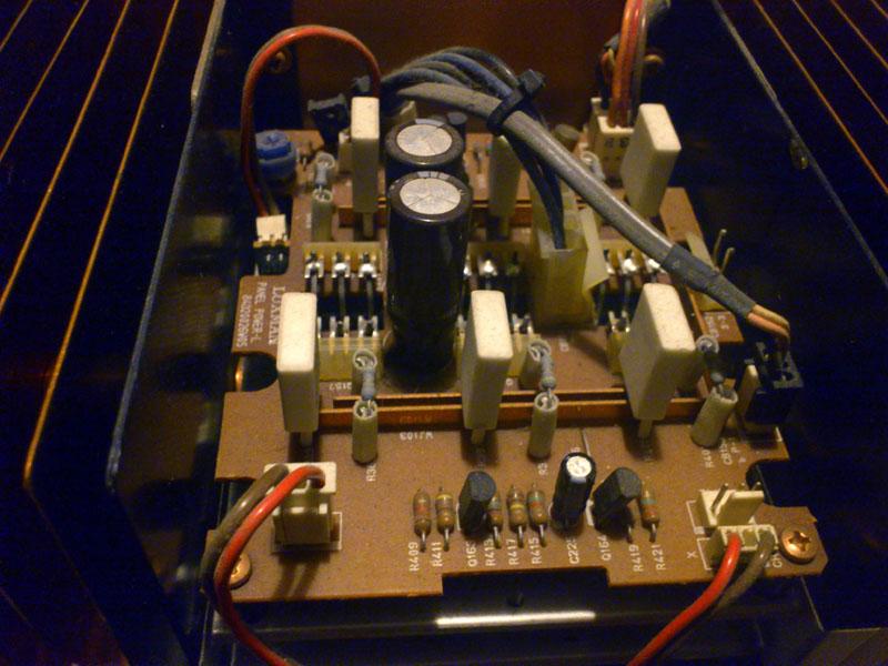 L590_chasis_06.jpg