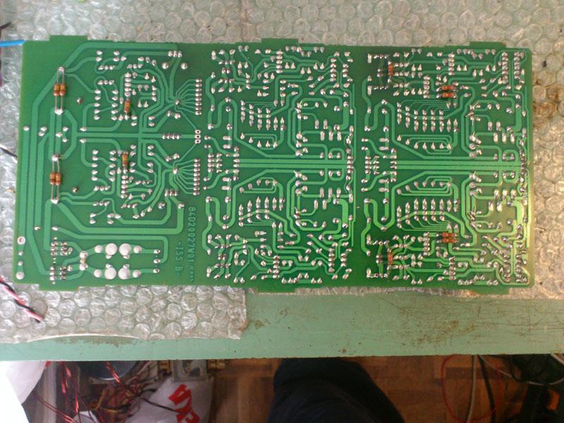 L590_phono_10.jpg