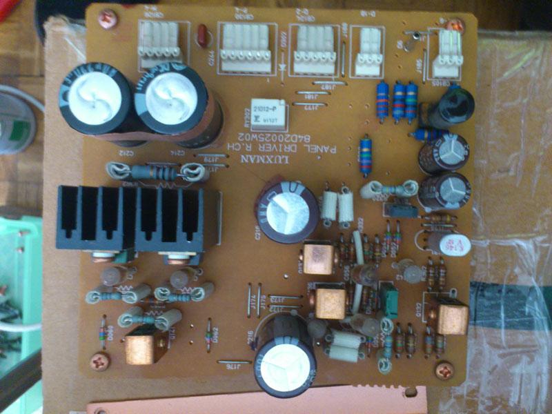 L570_driver_02.jpg