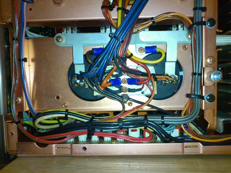 L570_mainpsu_00.jpg
