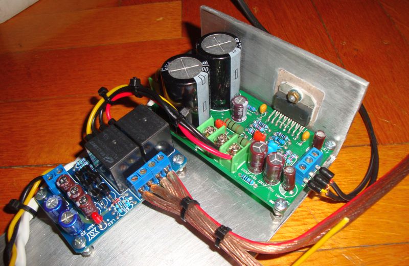 lm4766_2.jpg
