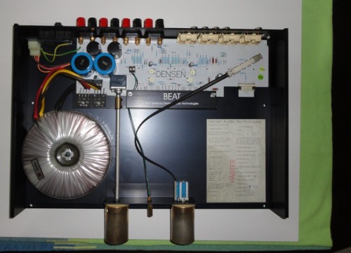 b100_010.jpg