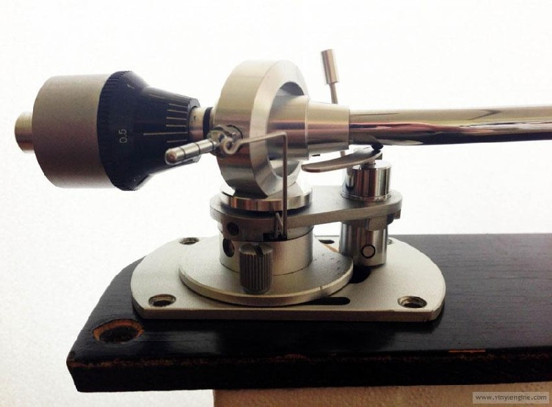 Mystery Tonearm-2s.jpg