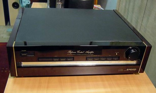pioneer_c90.jpg
