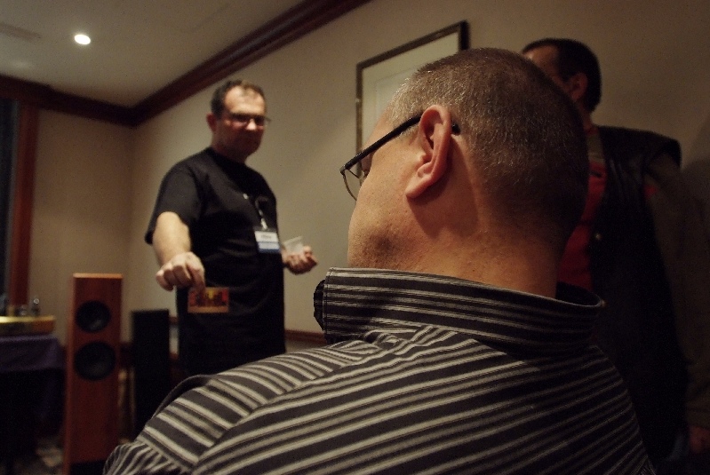 zasto na desno uvo bolje cujem.jpg