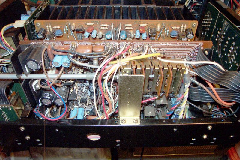 AU919_15.jpg