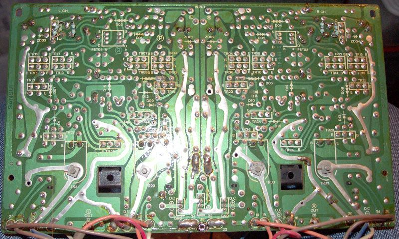 AU919_52.jpg