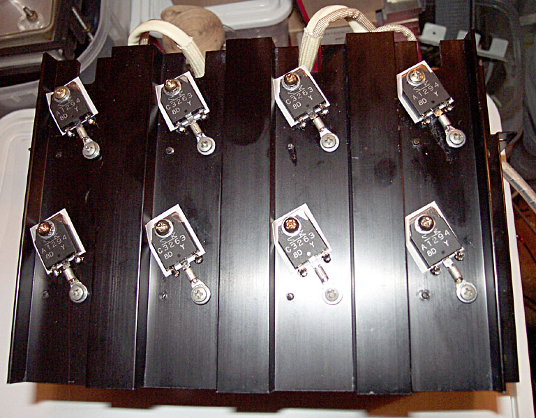 AU919_70.jpg
