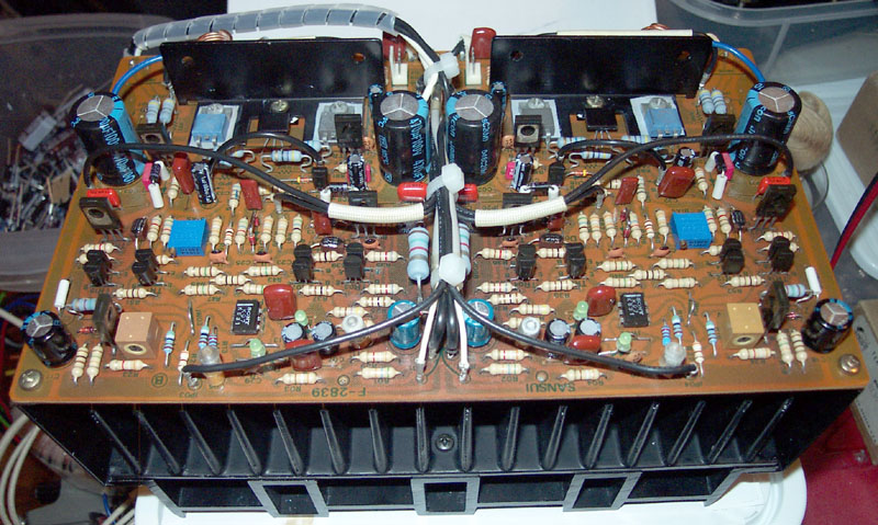 AU919_72.jpg