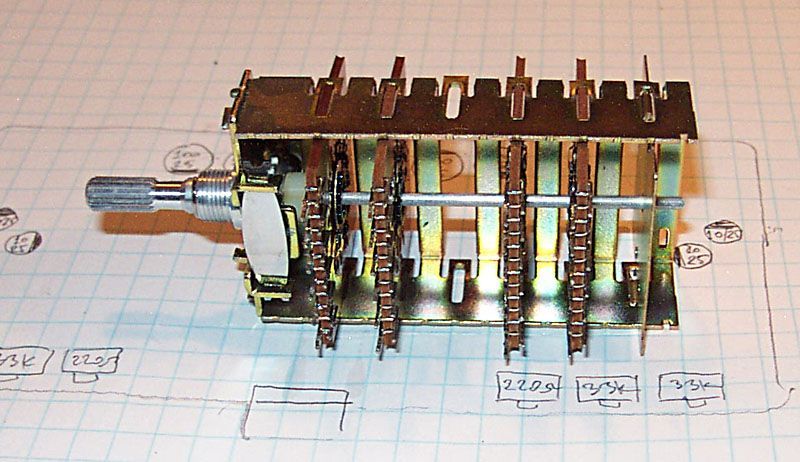 AU919_125.jpg