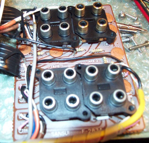 AU919_131.jpg