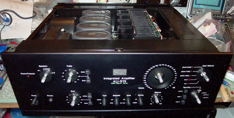 AU919_152.jpg